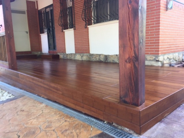 Terraza tarima exterior bambu